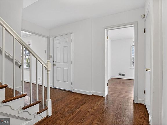 5th image of 2420 Cameron Mills Rd