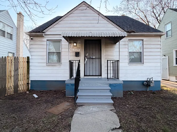 20091 Barlow St, Detroit, MI 48205