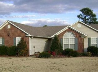 230 Queens Cove Way, Whispering Pines, NC 28327