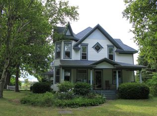 8957 Chase Rd, Montague, MI 49437