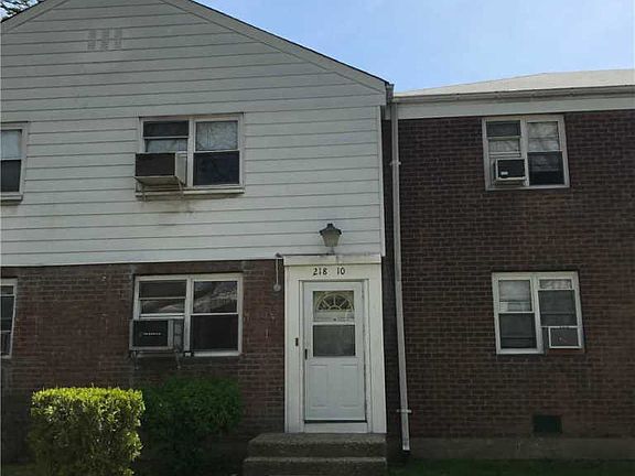 2nd image of 21810 68th Ave