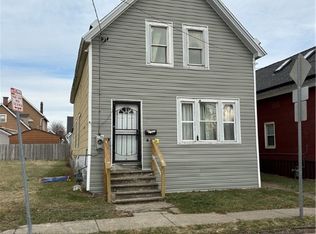 52 Clifford St, Buffalo, NY 14210