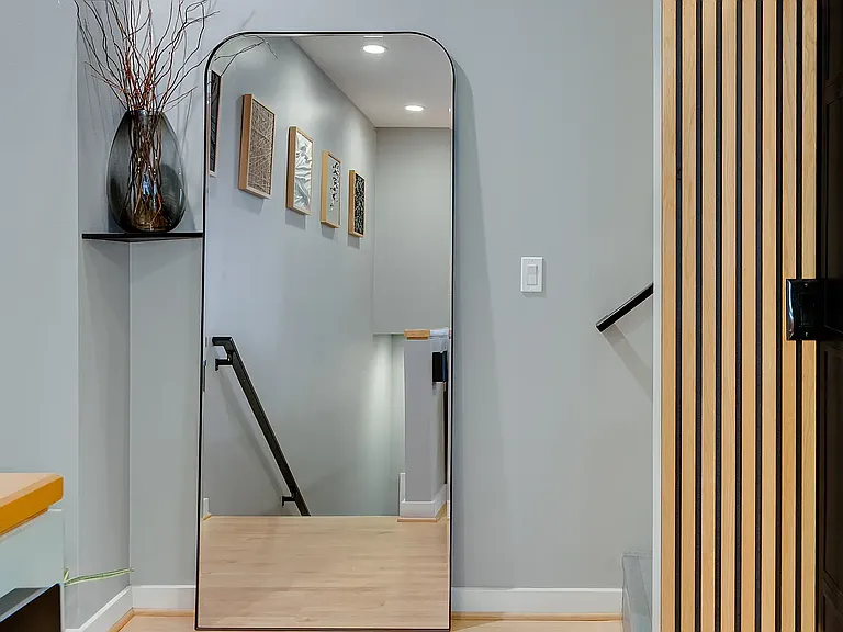 752 NW 12th Ave — Photo 15