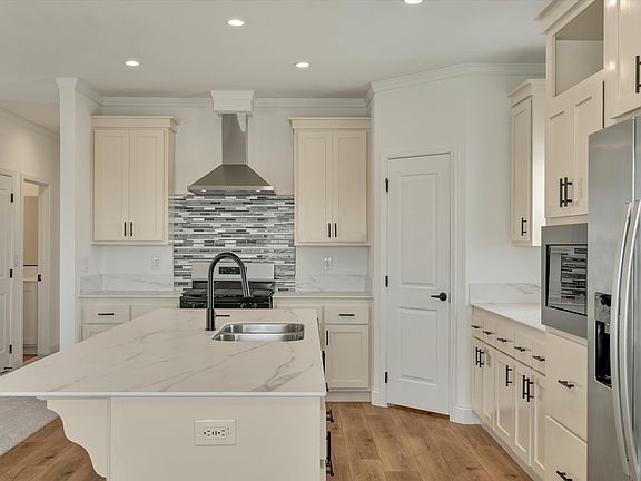 4th image of 4333 Pentz Rd #2