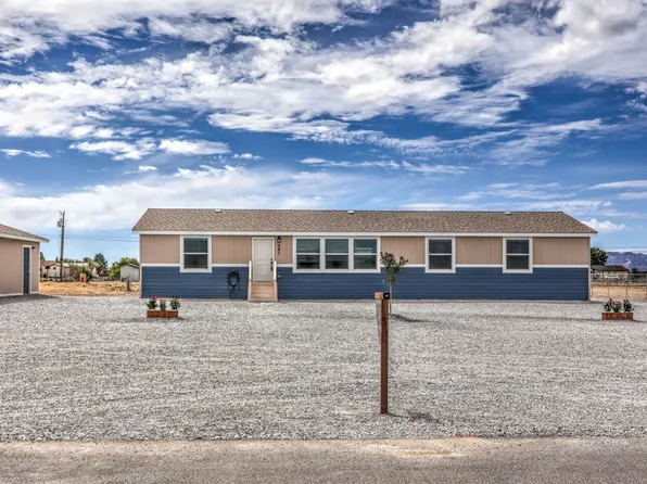381 E Pechstein Rd, Pahrump, NV 89060