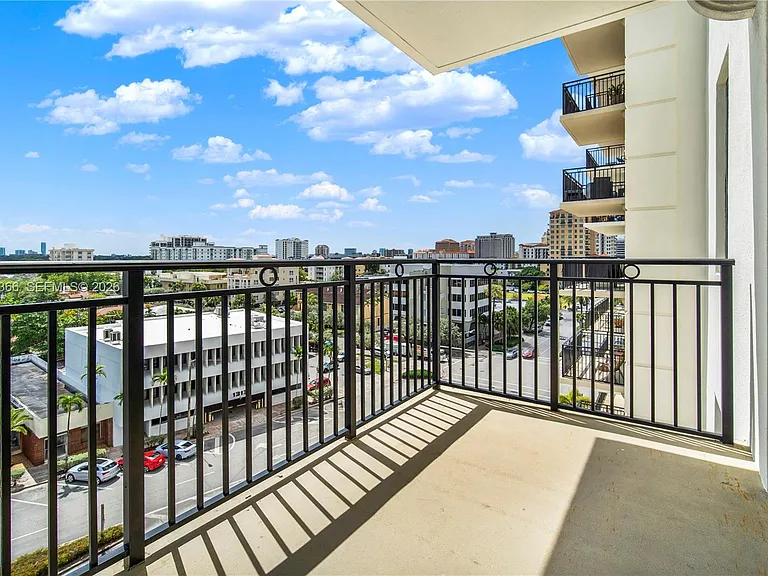 1300 Ponce De Leon Blvd #703 — Photo 44