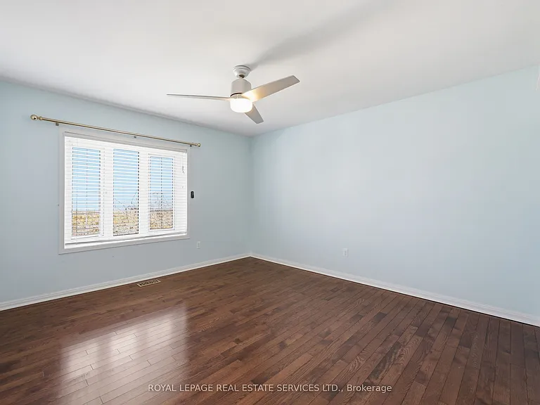 8 Lakeshore Dr — Photo 25