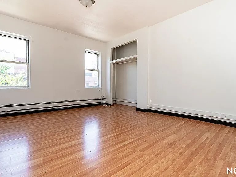 191 Graham Ave #2 — Photo 8