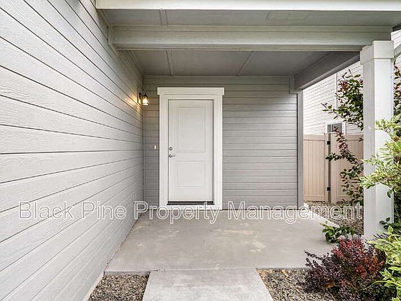 4th image of 6049 S Carlburg Ave