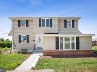 7185 Willgoos Ave, Pennsauken, NJ
