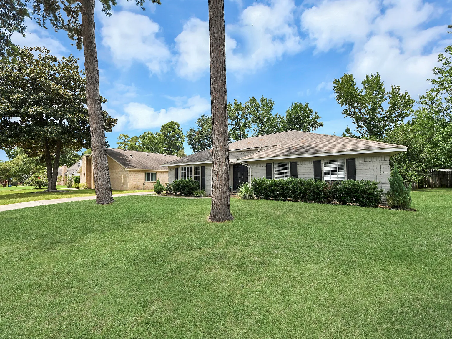 3 bed, 1994 sqft, $4,000 — Photo 4