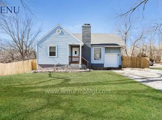 9924 Richmond Dr, Kansas City, MO 64134
