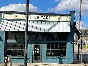 762 Fraser St SE — Photo 24