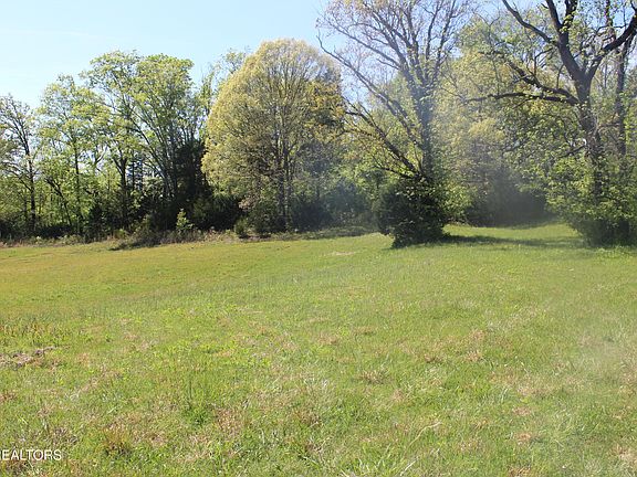 5th image of 3730 Wayne Bryant Rd