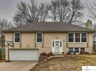 14918 Polk St, Omaha, NE 68137