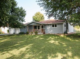 2008 Navajo Rd, Clay Center, KS 67432