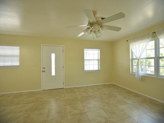 3rd image of 8940 Cypress Lake Dr