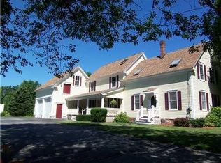 38 Bucknam St, Mechanic Falls, ME 04256