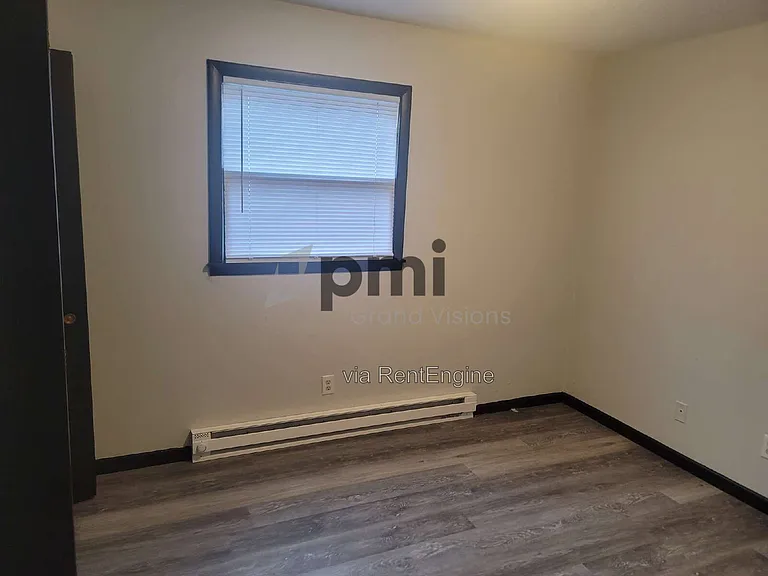 1301 Mitchem Dr #1 — Photo 12