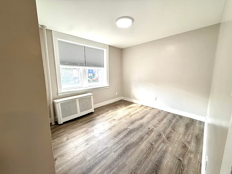 8610 John F Kennedy Blvd #1 — Photo 1