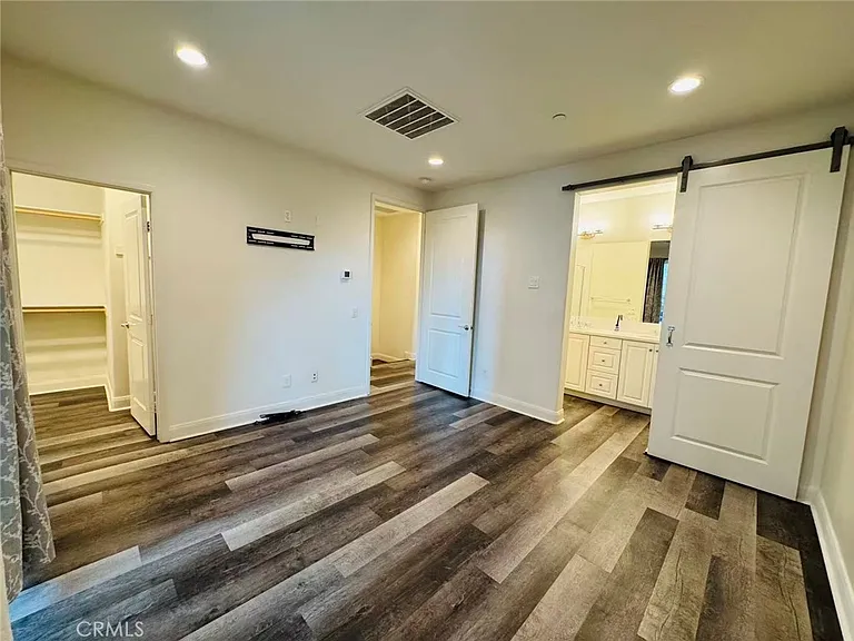 7374 Luminaire Pl #7374 — Photo 3