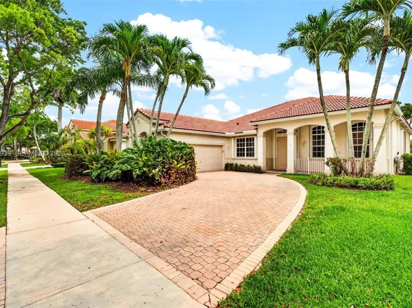 3928 Heron Ridge Ln, Weston, FL 33331