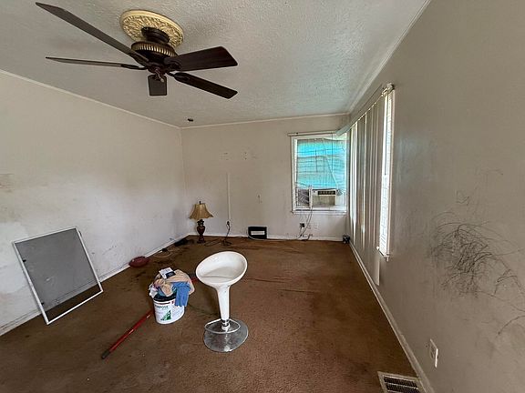 5th image of 1224 Clay St