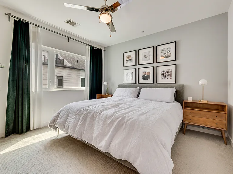 4705 Bryan St #302 — Photo 13