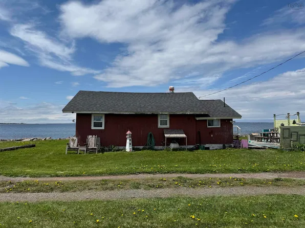 28 Quahog Ln, Colchester, NS B0K 1V0