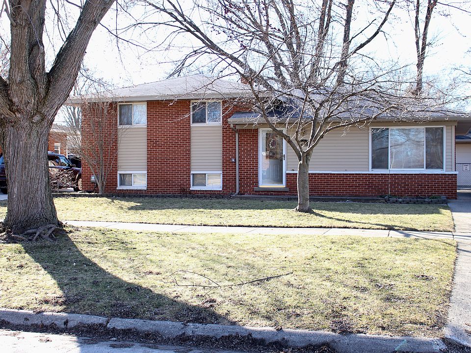1st image of 6853 N Wildwood St