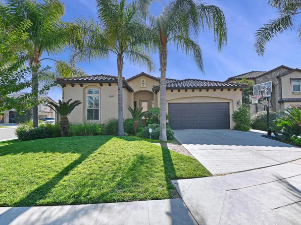 6933 W Portals Ave, Fresno, CA 93723