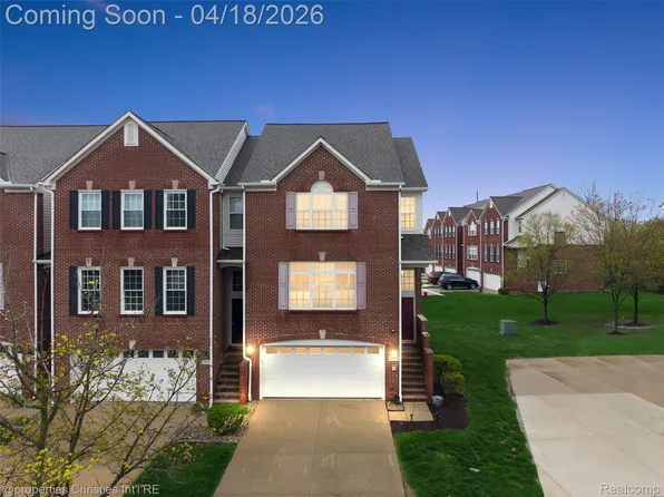 43836 Cherry Grove Ct E, Canton, MI 48188