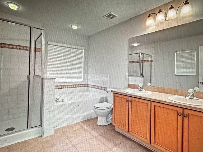 17608 Glenapp Dr — Photo 6