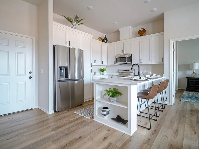 *New Construction* — Photo 6