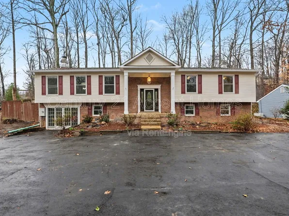 1012 Aquia Dr, Stafford, VA 22554