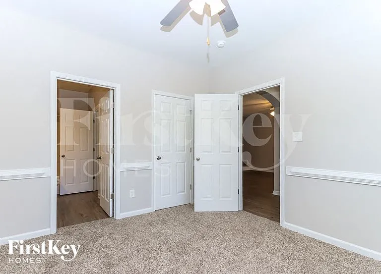115 Macalester Dr — Photo 12