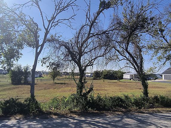 4th image of 3660 Wonder Hill Rd