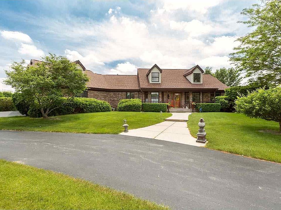 1st image of 515 Schauer Ln