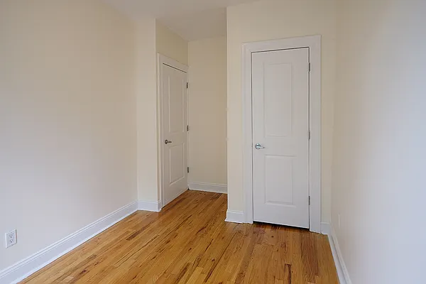 Rented by CG Realty | media 15