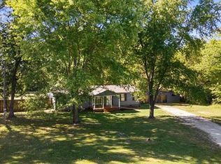 24710 S King Rd, Peculiar, MO 64078