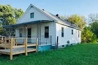 2 bed, 864 sqft, $795 — Photo 1