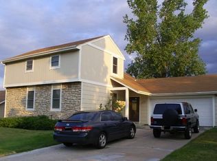 17590 E Tennessee Pl, Aurora, CO 80017