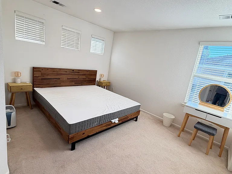 5767 Glenstone Dr — Photo 10