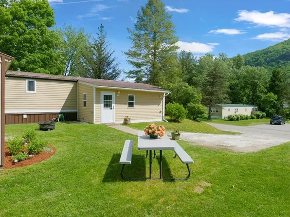 201 East Street, Bolton, VT 05676