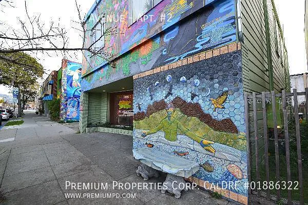 1738 Alcatraz Ave #2 — Photo 24