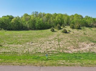 2 Scenic Way, Shafer, MN 55074