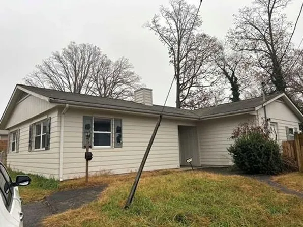 119 Newberry Cir, Oak Ridge, TN 37830