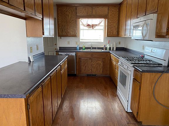 4th image of 1633 Vassar Dr SE