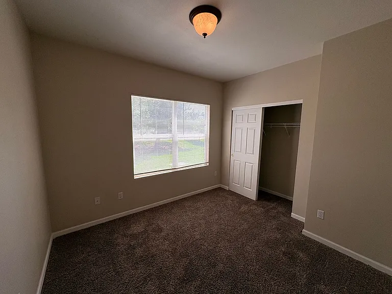 1002 Lucca Dr — Photo 14