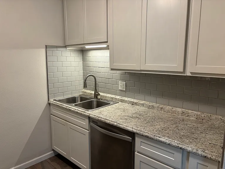 123 E Voges St #A — Photo 5